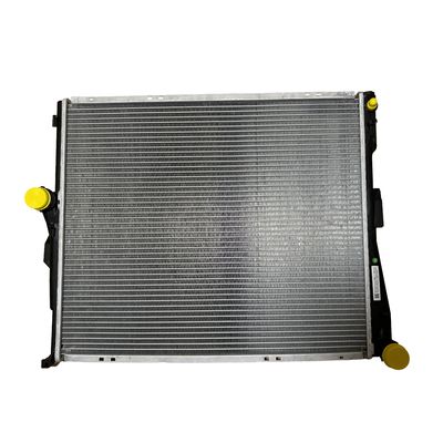 Good price BMW X3 E83 03-10 Auto Parts Car Cooling System Aluminum Radiator with Plastic Water Tank online